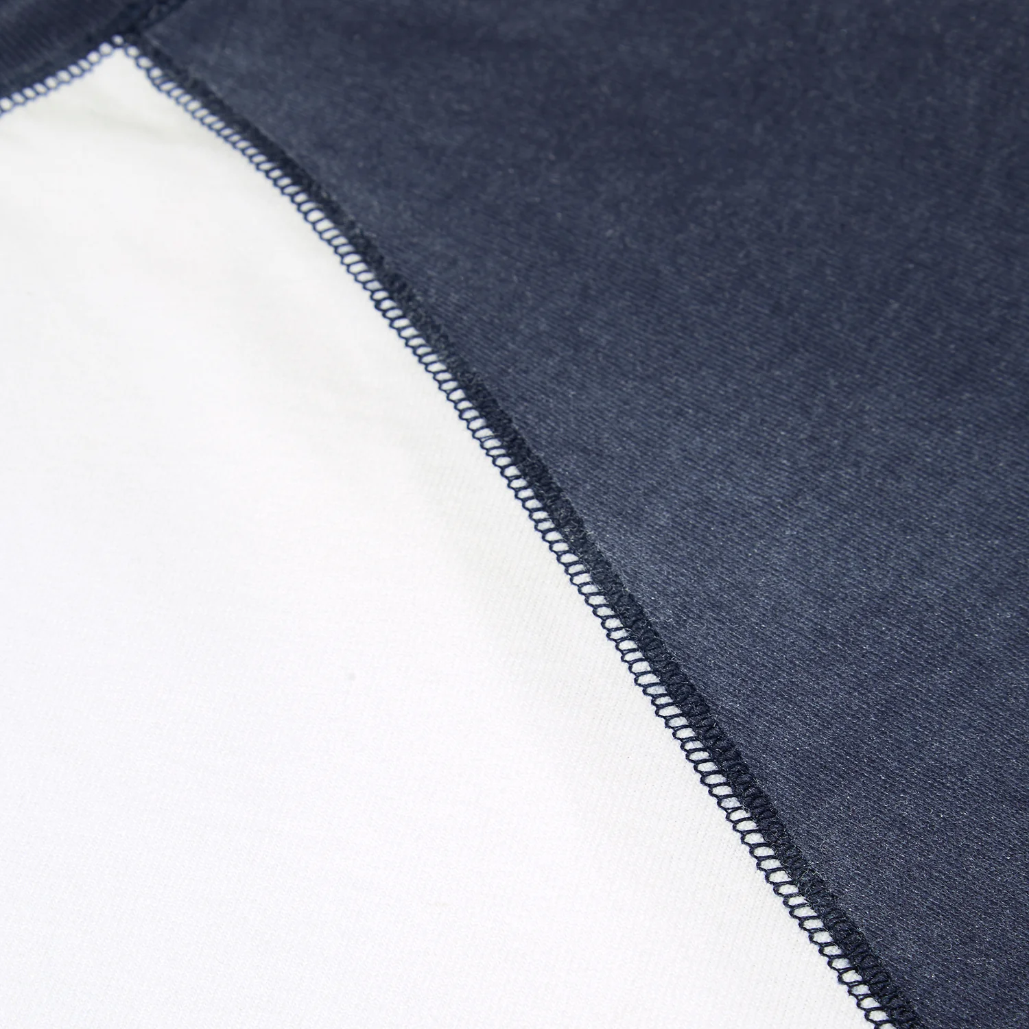 Raglan Athl. Patch T-Shirt - Image 4